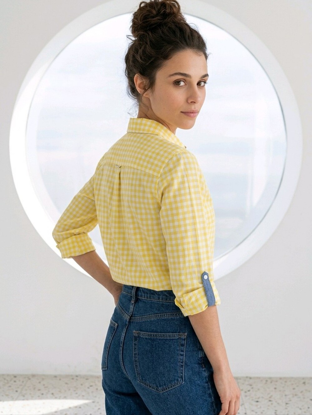 𝐓𝐨𝐦𝐦𝐲 𝐇𝐢𝐥𝐟𝐢𝐠𝐞𝐫 𝐘𝐞𝐥𝐥𝐨𝐰 𝐏𝐢𝐜𝐧𝐢𝐜 𝐏𝐥𝐚𝐢𝐝 𝐁𝐥𝐨𝐮𝐬𝐞 - Picture 3 of 10
